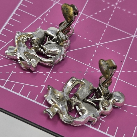 VINTAGE CORO SET OF 4 CLIP ON SCREW BACK EARRINGS PURPLE SILVER WOMEN JEWELRY - Picture 13 of 14